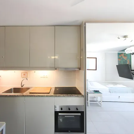 Apartment Interior Serviced *