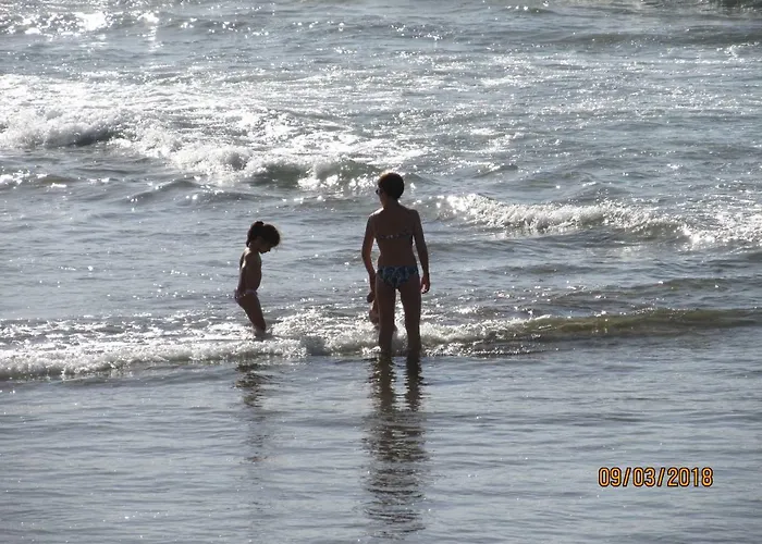 Interior Serviced Апартаменты